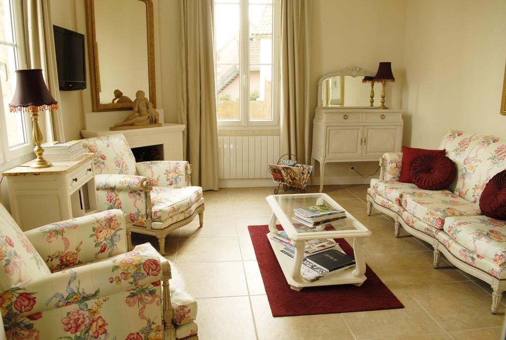 La Grande Maison Bed & Breakfast Bergerac Exterior photo