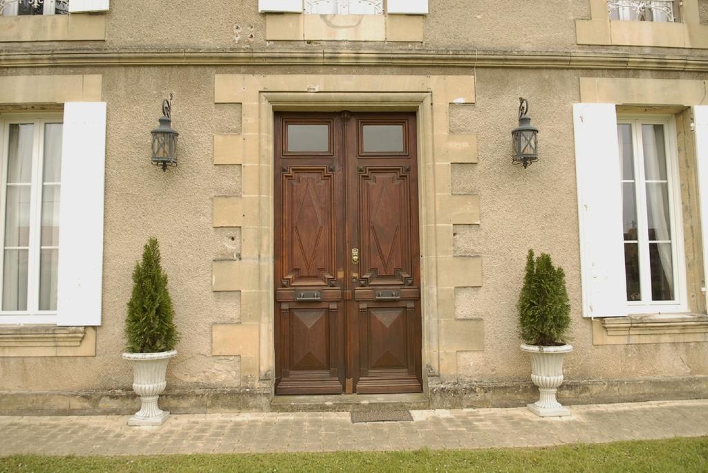 La Grande Maison Bed & Breakfast Bergerac Exterior photo