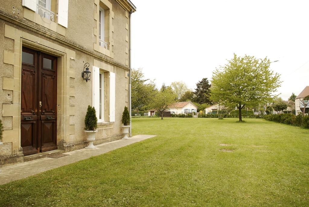 La Grande Maison Bed & Breakfast Bergerac Exterior photo